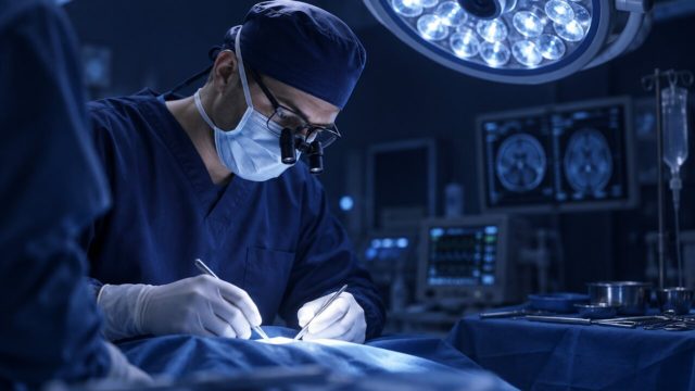 Hair Transplant Surgery: Steps From Consultation to Healing